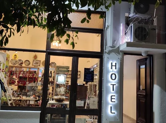 Trifylia * Kipariszía