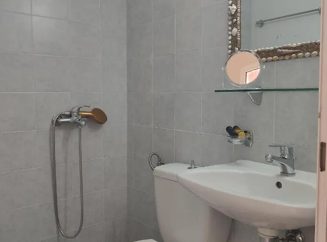 Trifylia * Kipariszía