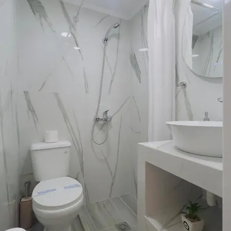 Hotel Trifylia *