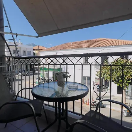 Trifylia Hotel