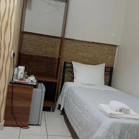 Hotel Trifylia