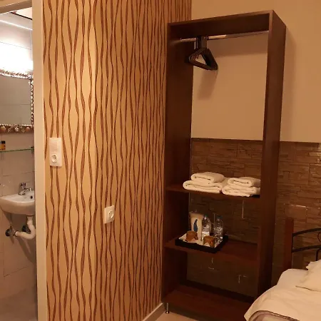Trifylia Hotel